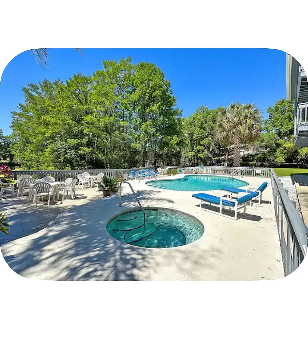 20800 River Dr — Photo 1