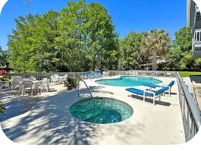 20800 River Dr — Photo 4