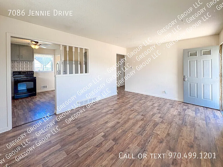 7086 Jennie Dr — Photo 3