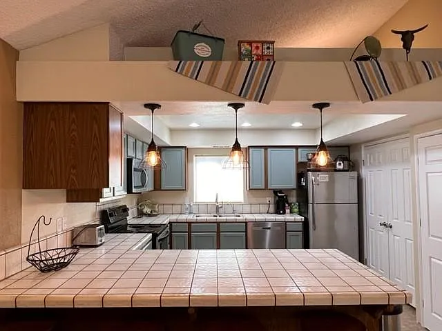201 Riverfront Dr #9 — Photo 6