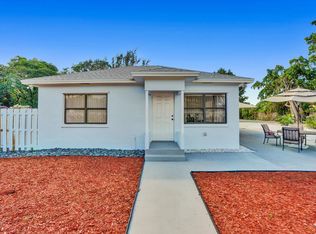 202 SE 4th St, Delray Beach, FL 33483