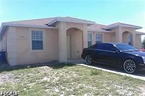 729 Harry Ave S Photo 1