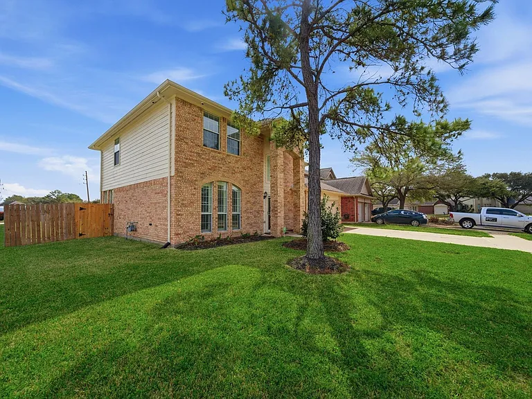 8974 Green Castle Way — Photo 2