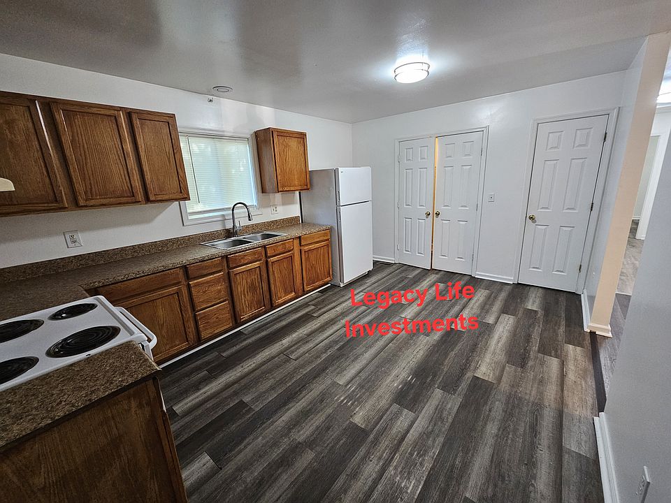 1st image of 949 Irvington Rd