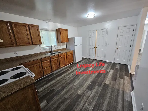 949 Irvington Rd, Weems, VA 22576