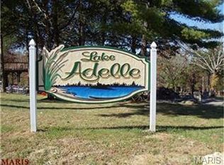 7656 Lake Dr, Cedar Hill, MO