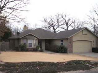 40 Forfar Cir, Bella Vista, AR 72715