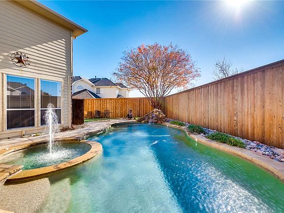3rd image of 1825 Arbor Creek Dr