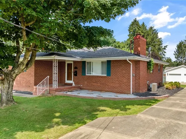 3803 7th Ave, Vienna, WV 26105