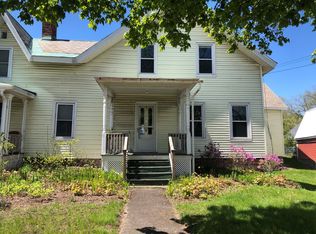 10 Lincoln St #14, Essex Junction, VT 05452