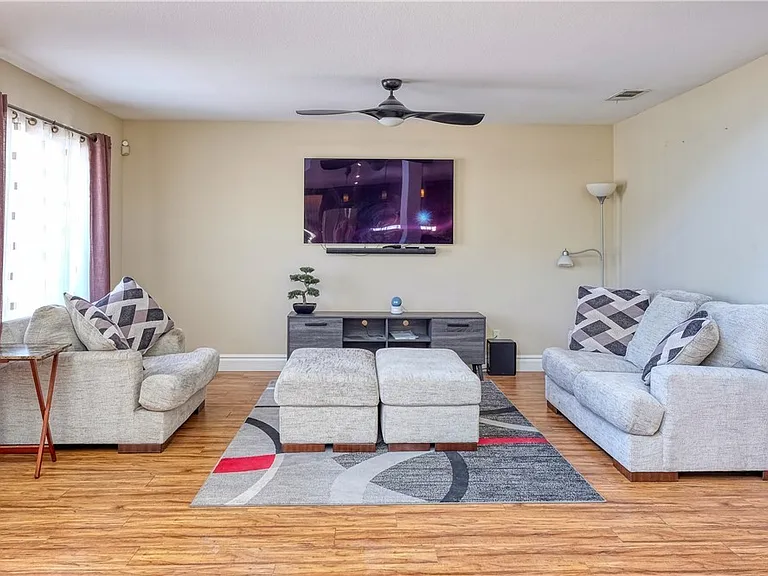 3704 N Campbell Rd — Photo 11