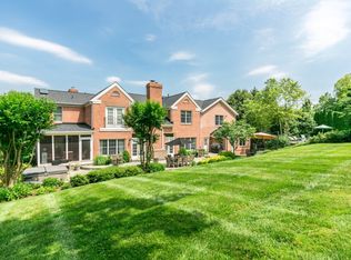 1210 Tottenham Ct, Reston, VA 20194