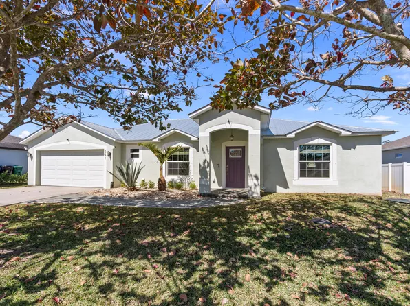 241 SW Fairchild Avenue SW, Port St Lucie, FL 34984