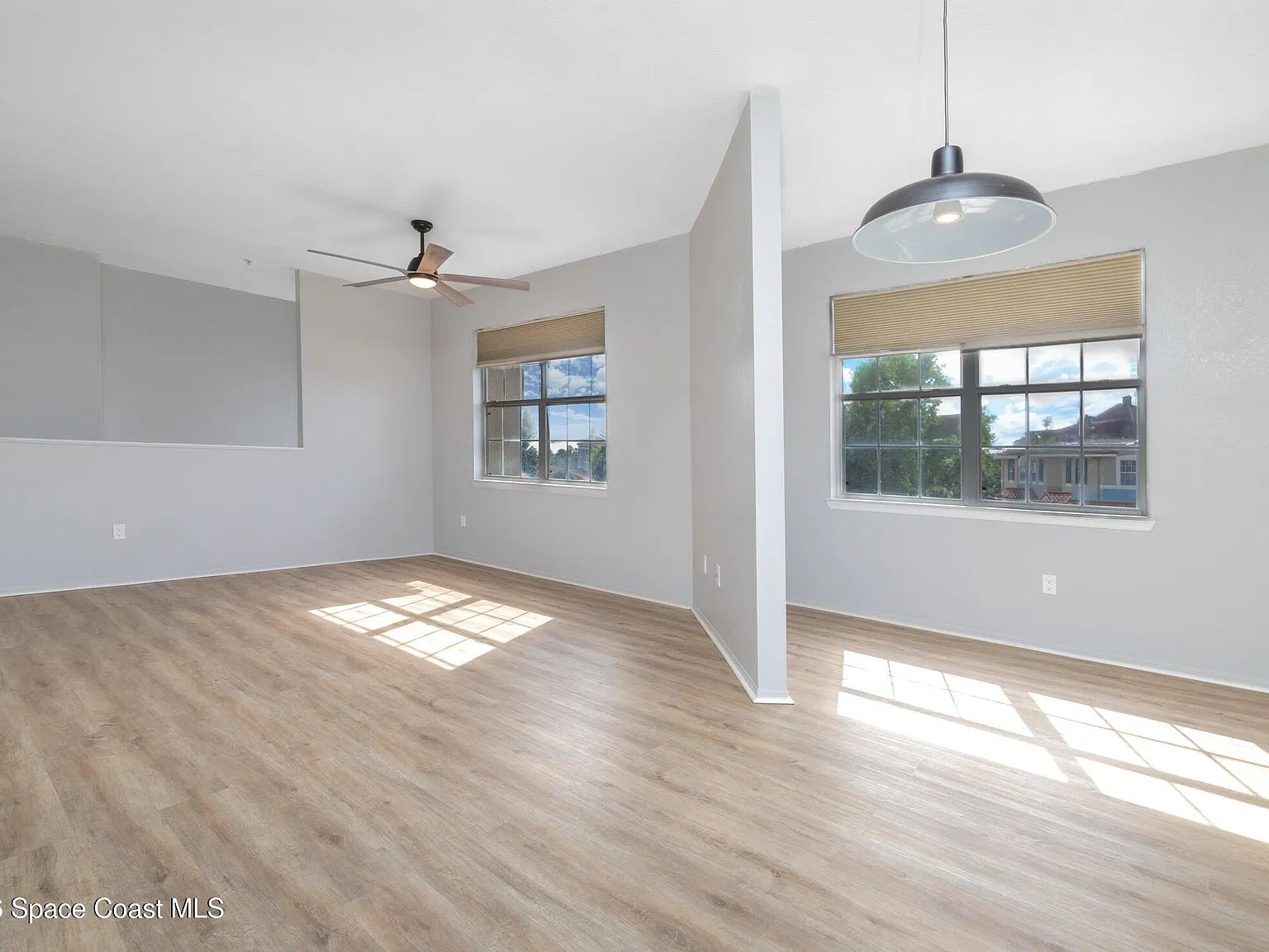 3 bed, 2.0 bath, 1278 sqft, $2,300 — Photo 4