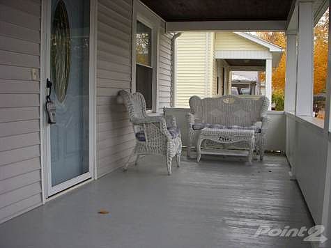 Grab your lemonaide & relax here~