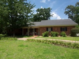 3214 Skyline Dr, Nacogdoches, TX 75965