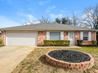 2321 Oakside Dr, Arlington, TX 76016