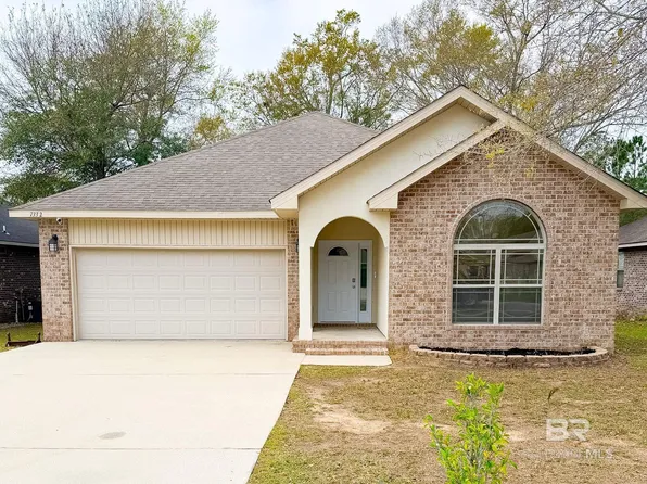 7332 Raintree Ln, Gulf Shores, AL 36542