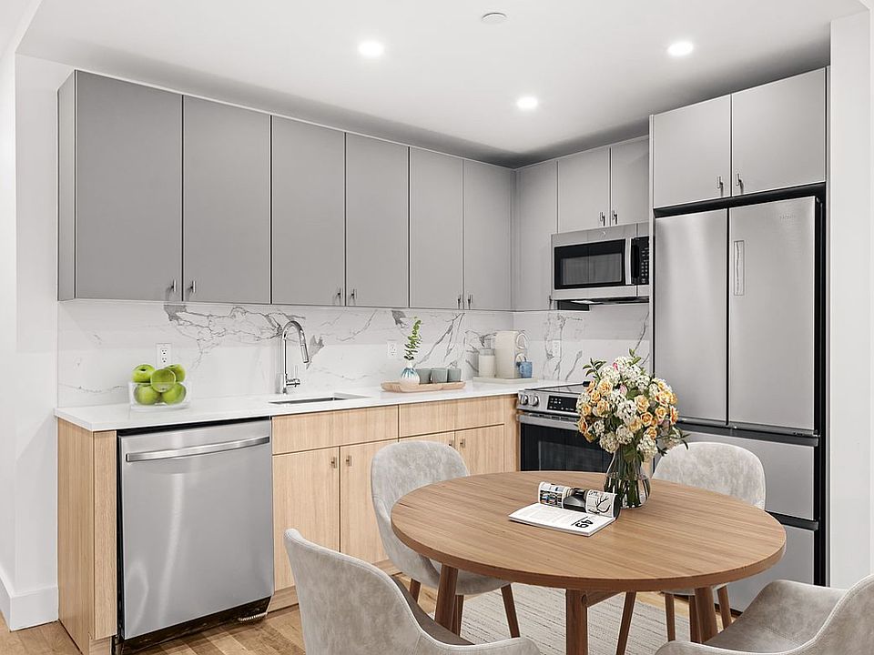 1st image of 1225 Eastern Pkwy #1HG