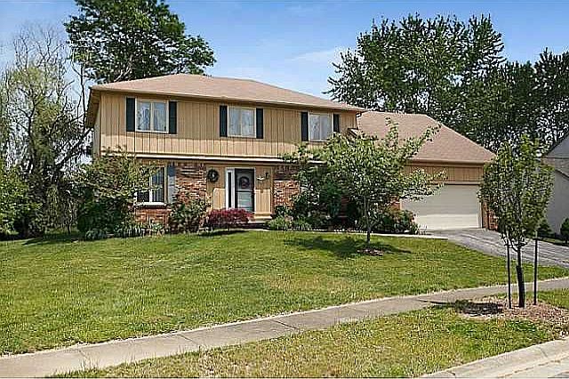 1st image of 7914 Sarahurst Dr