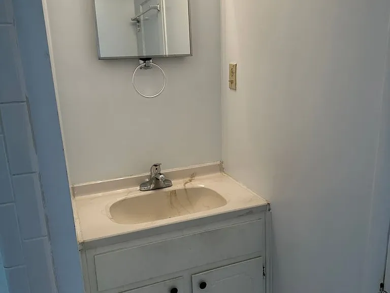 3104D Belwood St — Photo 9