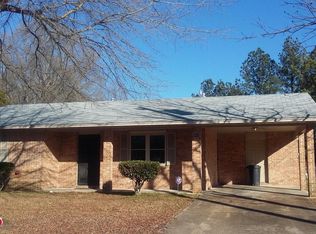 25 Cooperwood Ave, West Point, MS 39773