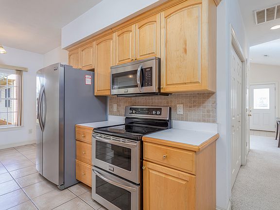 4th image of 2236 Mattaponi Dr NW