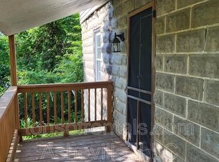 359 Lily Pond Rd APT 3, Hendersonville, NC 28739