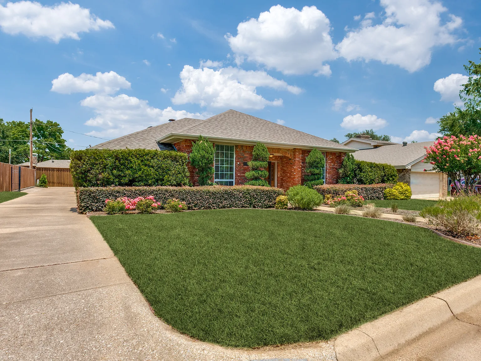 4 bed, 1779 sqft, $3,750 — Photo 3