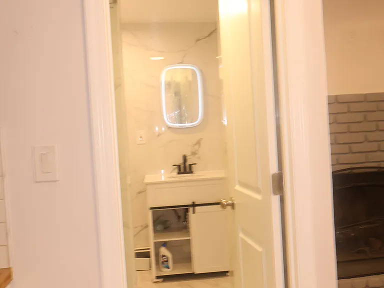 27 Hoyt St — Photo 15