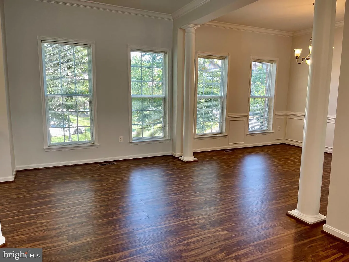 4 bed, 3.5 bath, 2754 sqft, $4,000 — Photo 3