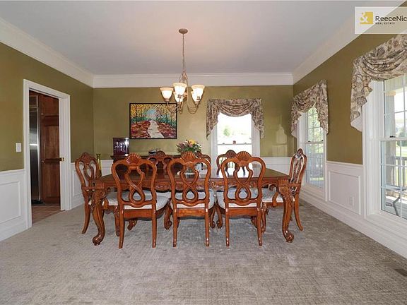 4th image of 21650 NW 164th St