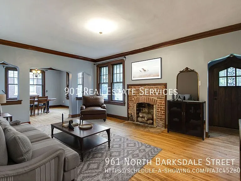 961 N Barksdale St — Photo 3