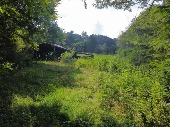 2491 Van Davis Rd NW, Charleston, TN 37310