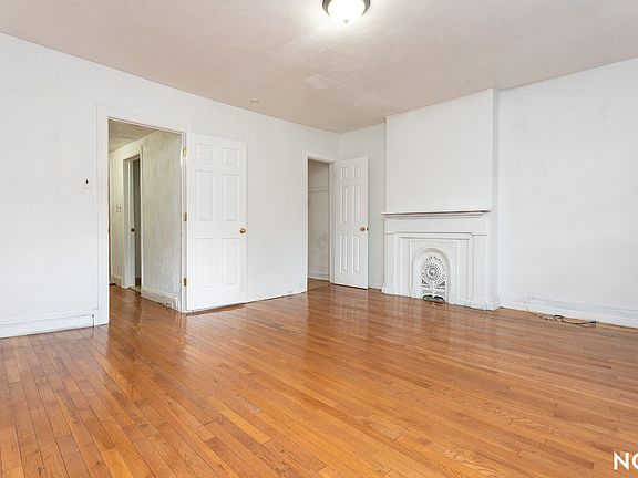 2nd image of 512 De Kalb Ave #2