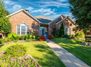 77 Montagne Ct, Little Rock, AR 72223