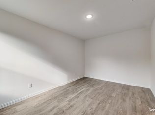 1304 N Brazos Ave, Cleburne, TX 76031