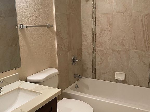 5th image of 3730 Moorpark Ave APT 30