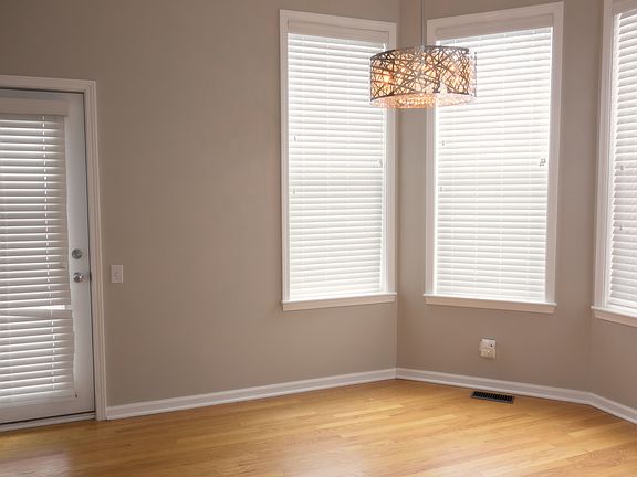 5th image of 1830 N Sheffield Ave #1C