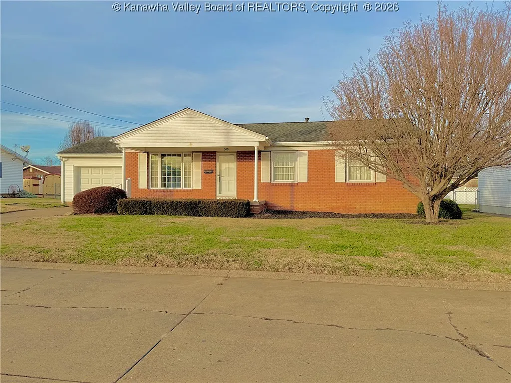 509 McNeil Ave photo 1