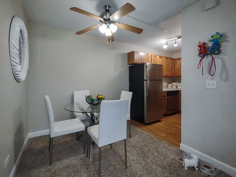Willow Crossing Apartments — Photo 32