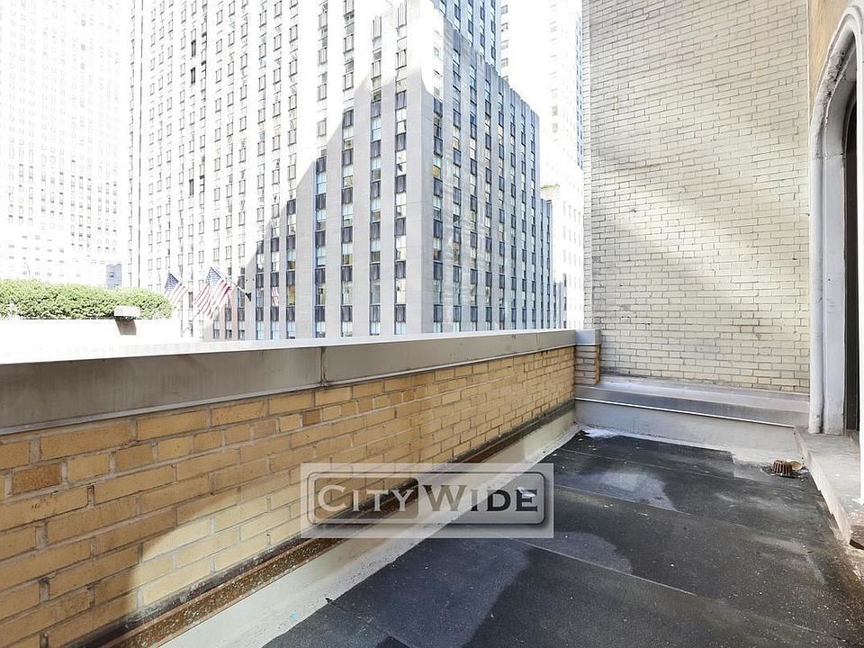 1st image of 28 W 48th St #4A