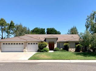 11209 Valley Springs Dr, Oakdale, CA