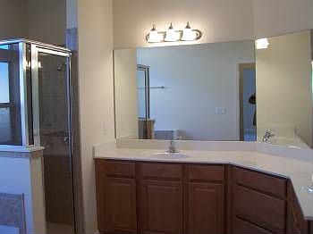 4th image of 32446 Sunny Parke Cir