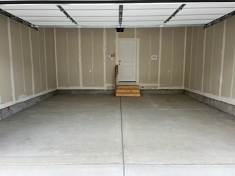 2386 Wildwood Ln — Photo 4