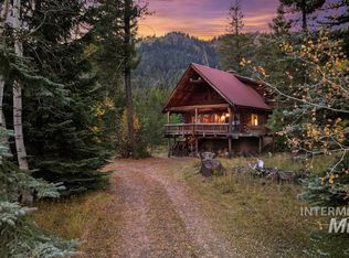 1901 Big Pine Dr, Donnelly, ID 83615