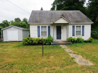 801 Fisher Farm Rd, Martinsville, VA, 24112