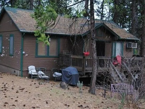 5099 Hillcrest Dr, Hathaway Pines, CA 95233