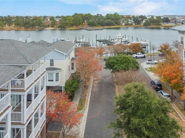 8321 N View Blvd, Norfolk, VA 23518