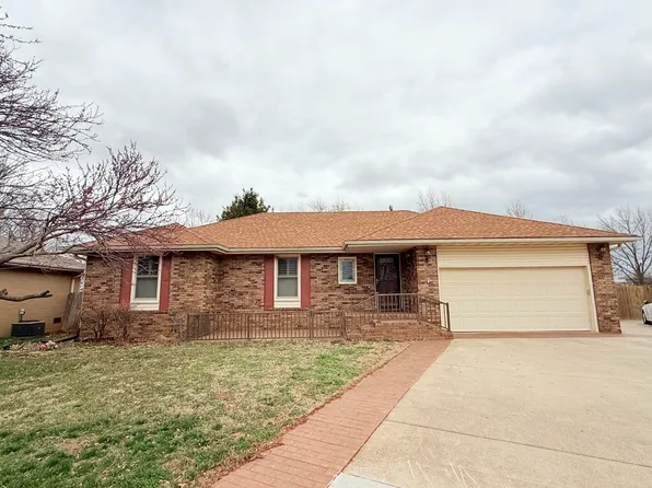 3348 S Kings Avenue, Springfield, MO 65807